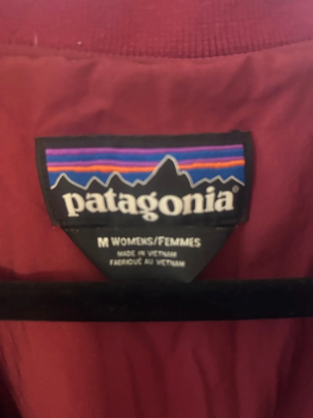 Patagonia Women’s W's Zemer Bomber Jacket, maroon size medium